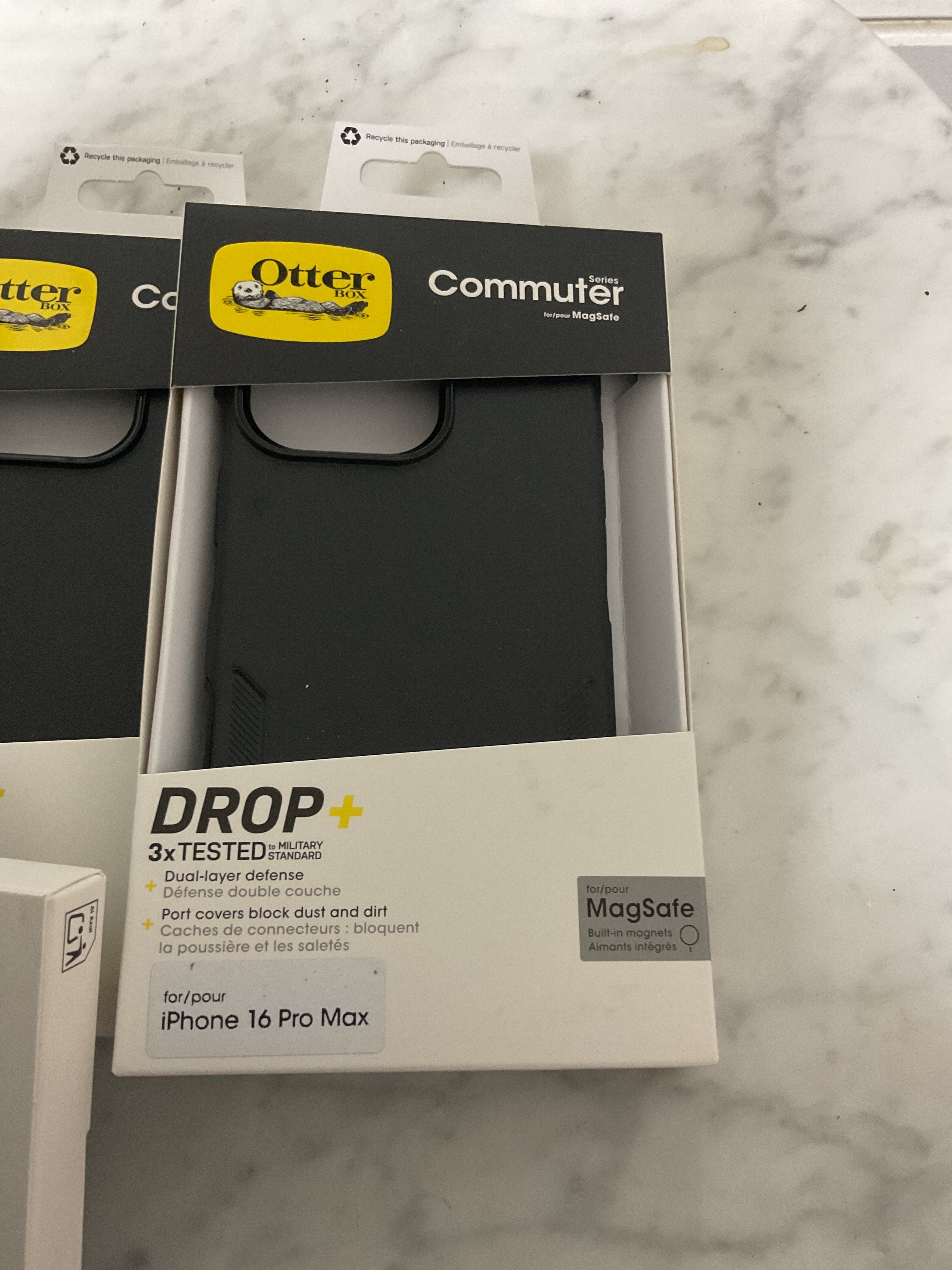 Otter box cell phone case