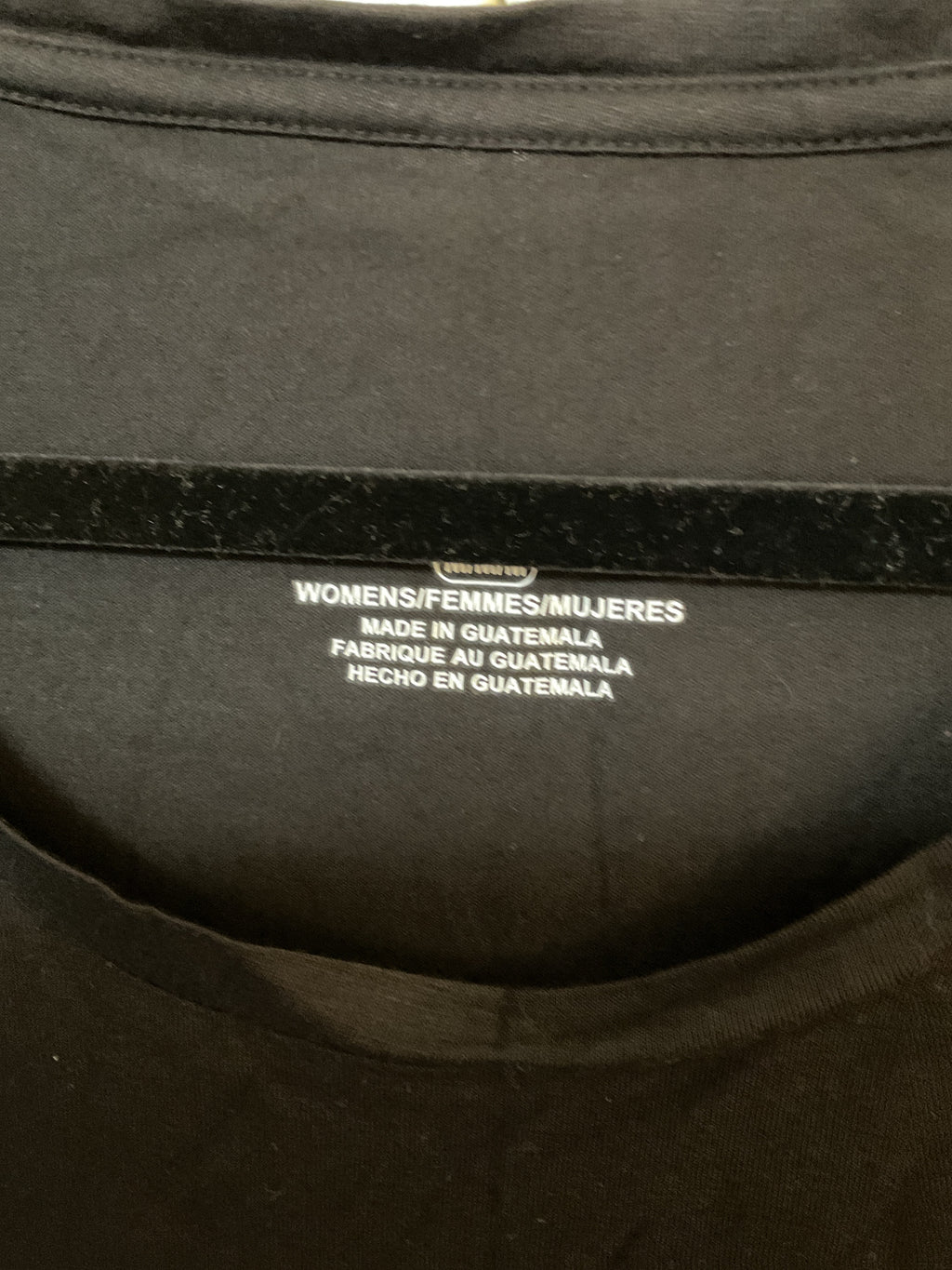 Medium black T-shirt